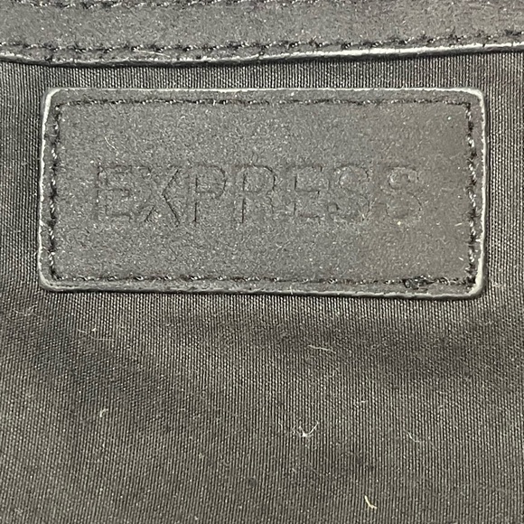 EXPRESS Black & Silver Sequin‎ Clutch Wristlet Pre-Owned - Picture 5 of 7